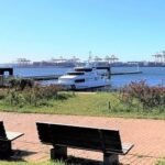 お台場にある青海南ふ頭公園で子供たちと凧揚げに挑戦!