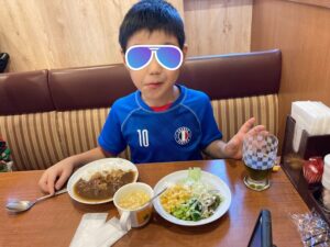 ビッグボーイ ライフガーデン新浦安店でキッズメニューを体験!