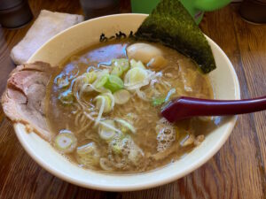 らーめん弁慶 門前仲町店の中華そば＆背脂チャッチャ系ラーメンを食レポ！