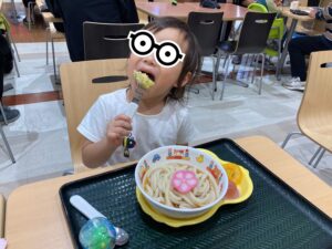 【雨でもOK】アリオ北砂のフードコートで休日ランチタイム！