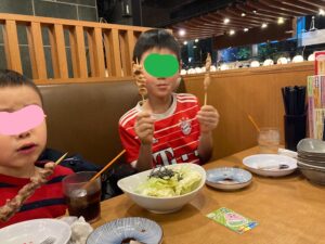 三代目鳥メロ 豊洲IHIビル店で子供達と居酒屋ディナーを満喫！