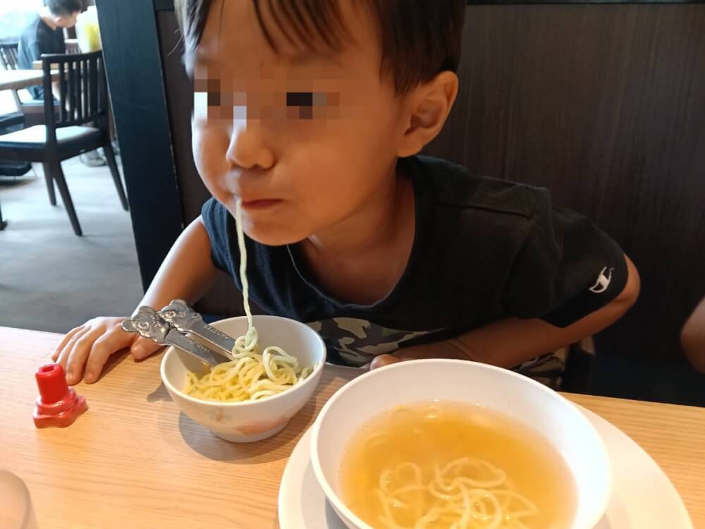 丸源ラーメン 練馬光が丘店、光が丘公園の写真 15