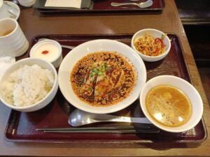 【ミシュラン獲得】中華香彩JASMINEで家族ランチ！絶品中華に三兄弟も大満足！