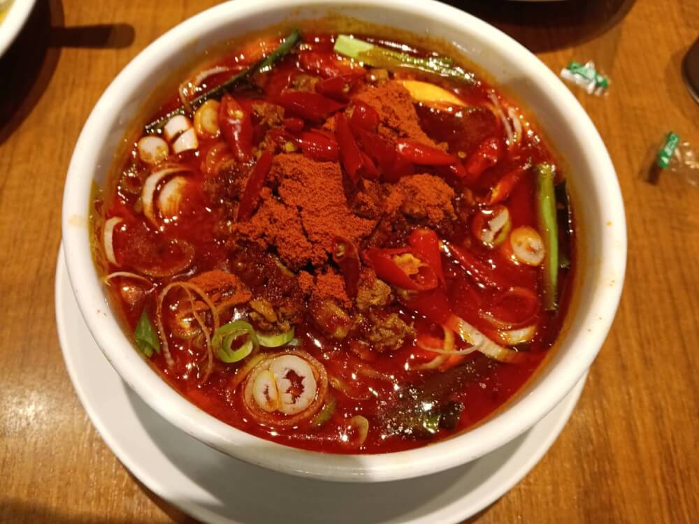 【元祖・台湾ラーメン】味仙 東京ニュー新橋ビル店で三兄弟と名古屋グルメ体験！