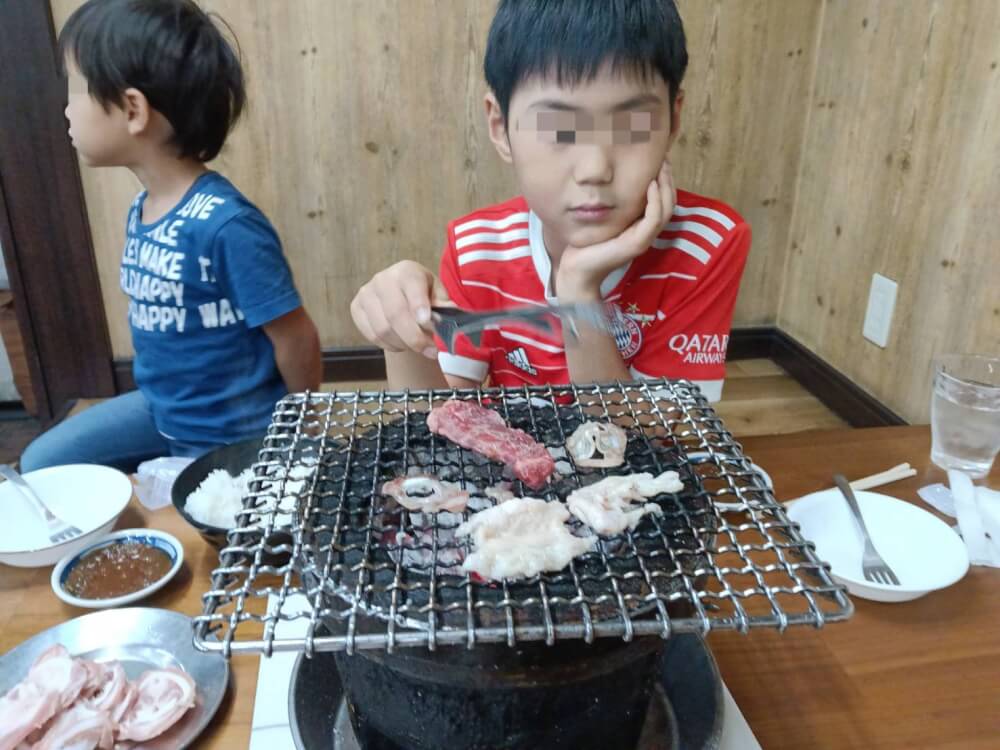 北見焼肉「板門店（はんもんてん）」で牛サガリやホルモン、目丼まで実食レポ！