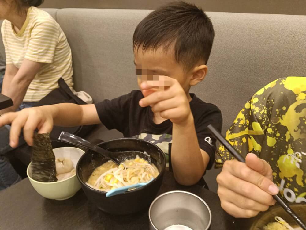 【お子様メニューあり】「ど・みそ ららぽーと豊洲店」で旨辛い味噌ラーメン堪能!